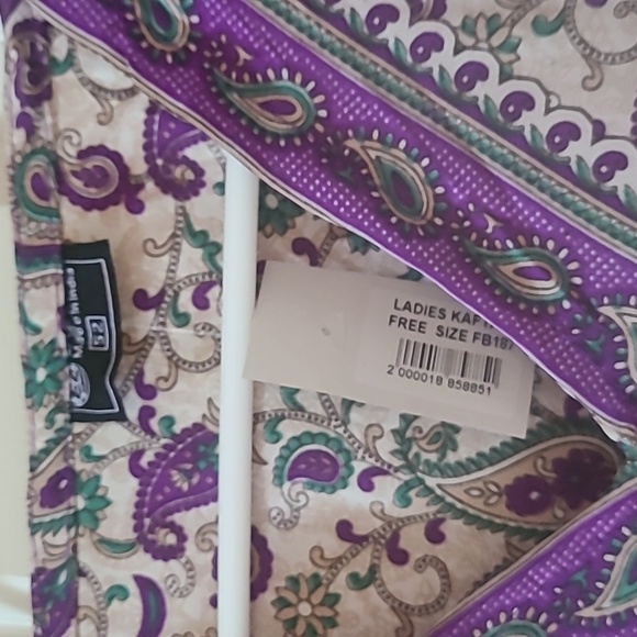 Ladies Kaftan - Picture 5 of 7